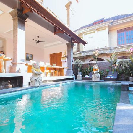Satya House Ubud Exterior photo