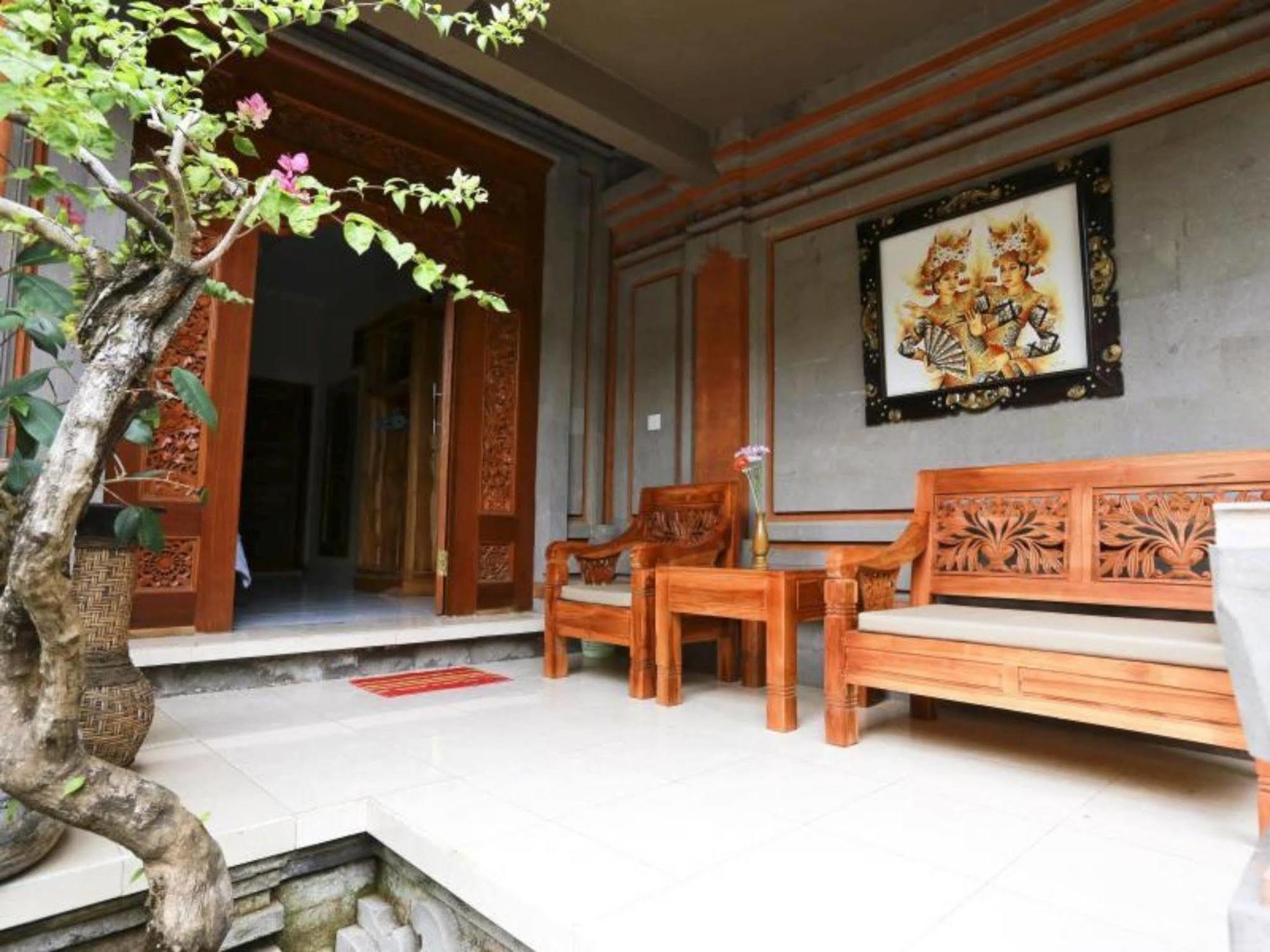 Satya House Ubud Exterior photo