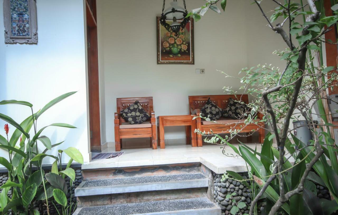 Satya House Ubud Exterior photo